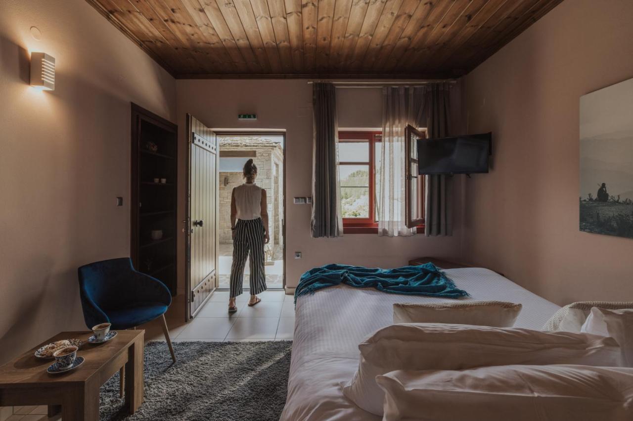 Rouista Tzoumerka Resort Vurgaréli Szoba fotó