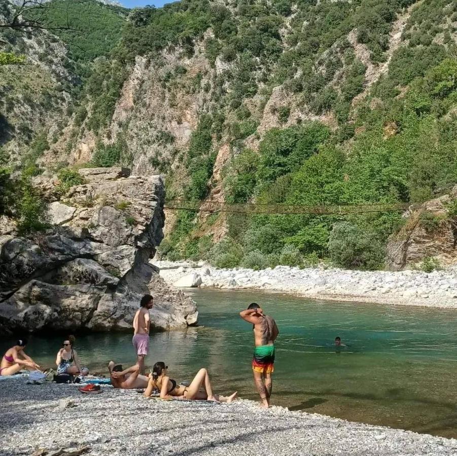 Rouista Tzoumerka Resort Vurgaréli Kültér fotó