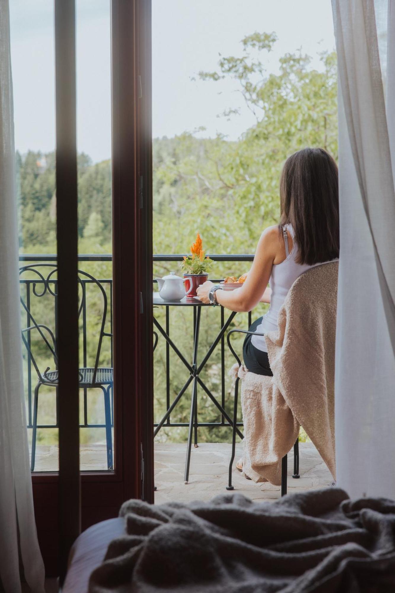 Rouista Tzoumerka Resort Vurgaréli Szoba fotó