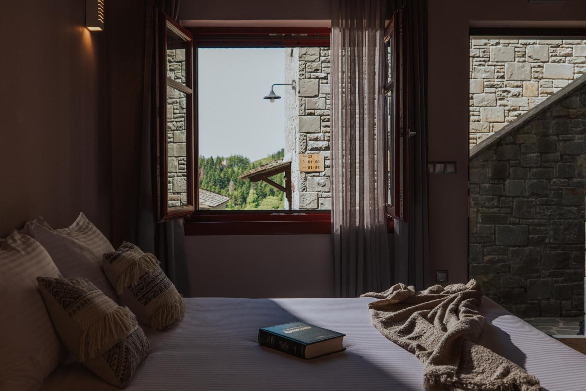 Rouista Tzoumerka Resort Vurgaréli Szoba fotó